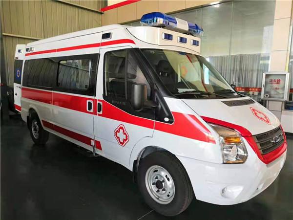 汝阳县福特V362救护车